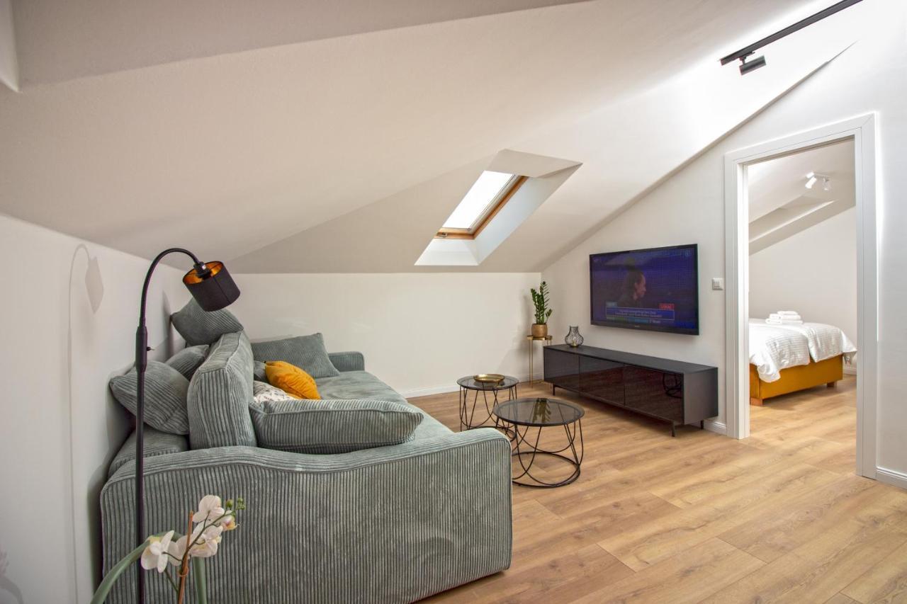 Beachside Apartment Attico Split Eksteriør bilde